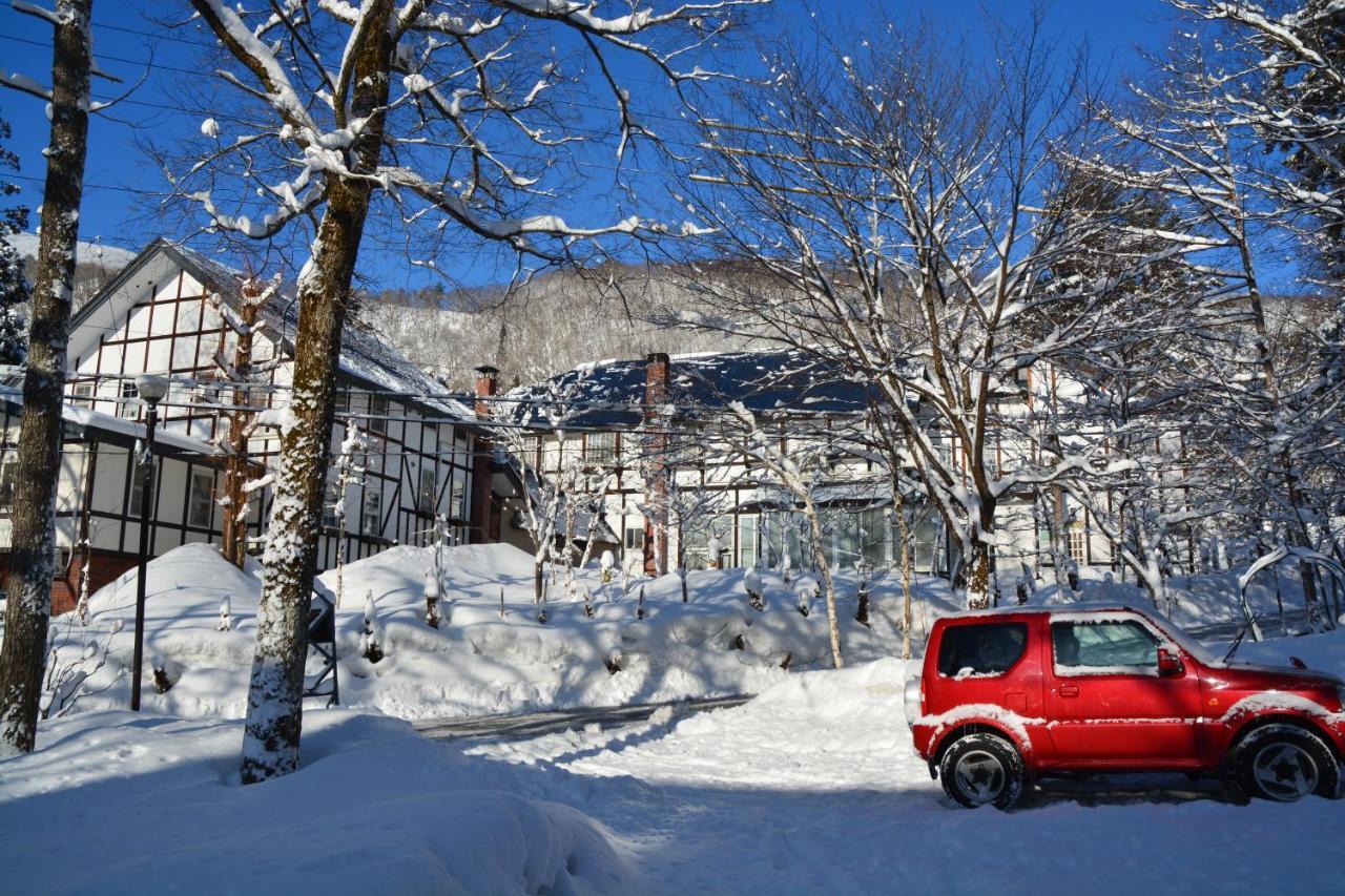 Hotel Sejour Mint In Hakuba Dış mekan fotoğraf
