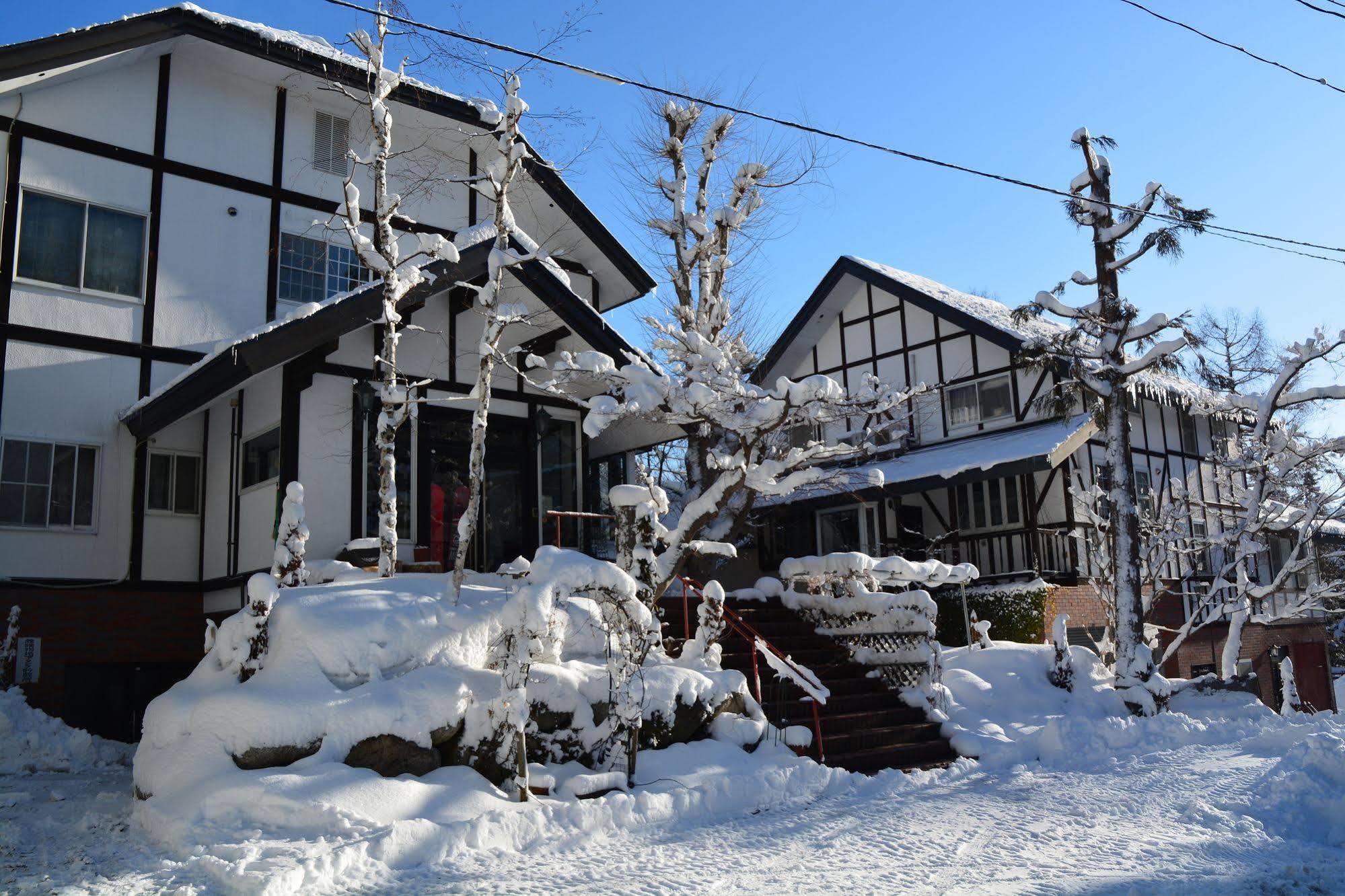 Hotel Sejour Mint In Hakuba Dış mekan fotoğraf