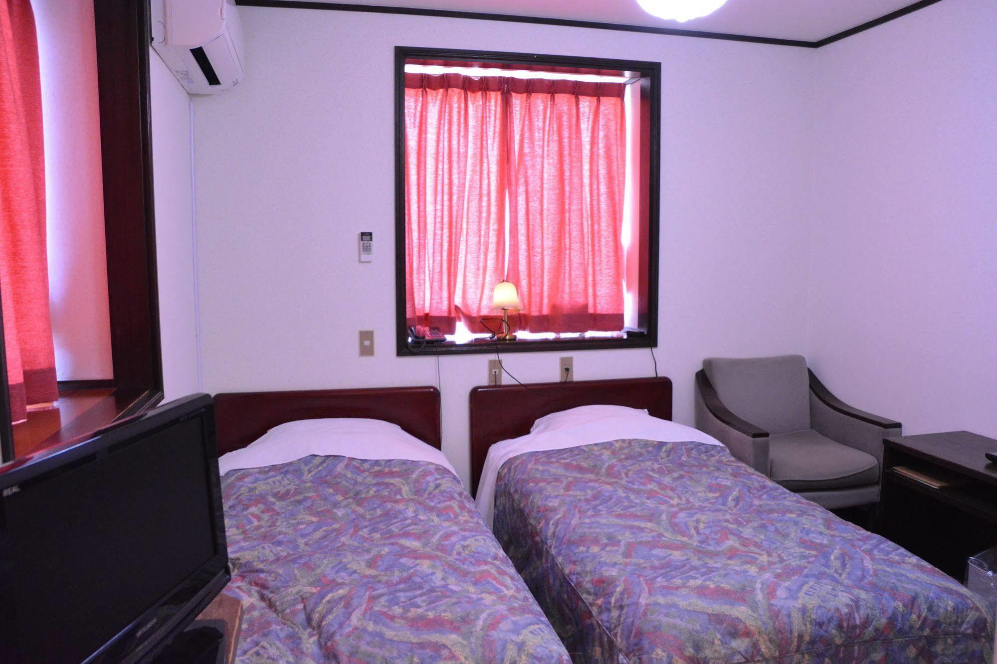 Hotel Sejour Mint In Hakuba Dış mekan fotoğraf